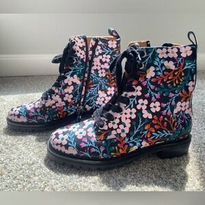 Kate Spade Jemma Booties, size 8